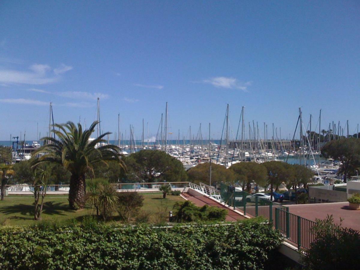 Ducal, Marina Baie Des Anges Lägenhet Villeneuve-Loubet Exteriör bild