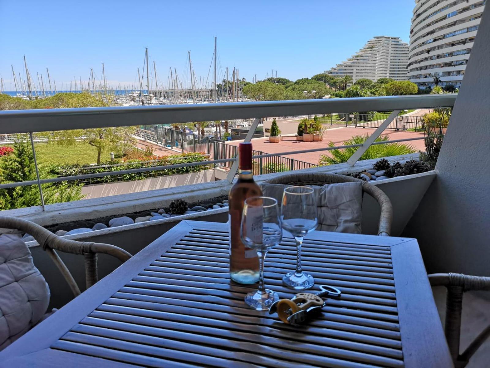 Ducal, Marina Baie Des Anges Lägenhet Villeneuve-Loubet Exteriör bild